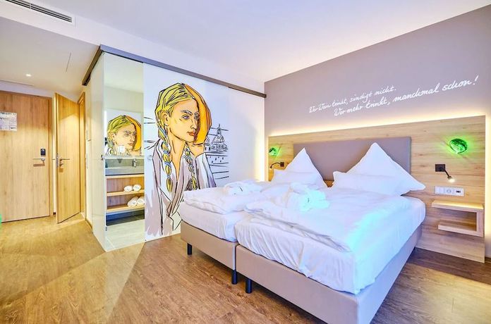 Imagen de la habitación del Hotel Sonnenhotel Weingut R&ouml;mmert. Foto 16