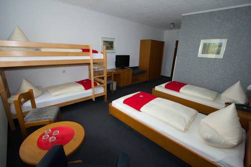 Imagen de la habitación del Hotel Sonnenkeller. Foto 6