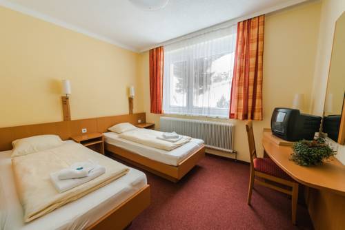 Imagen de la habitación del Hotel Sonnhof, Hohentauern. Foto 16