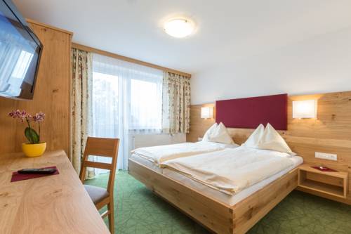 Imagen de la habitación del Hotel Sonnhof, Ramsau am Dachstein. Foto 9