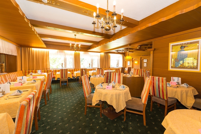 Imagen del bar/restaurante del Hotel Sonnschein. Foto 4