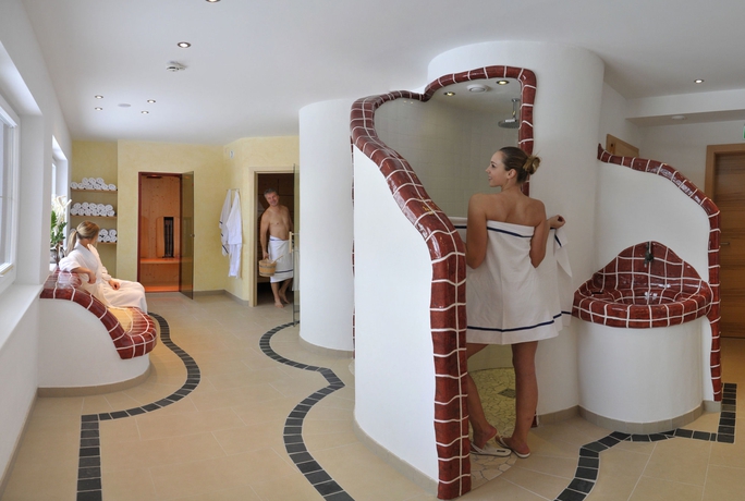 Imagen de la piscina del Hotel Sonnschupfer. Foto 16