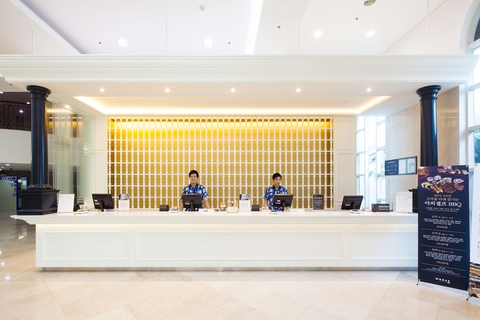 Imagen de los interiores del Hotel Sono Belle Jeju. Foto 18