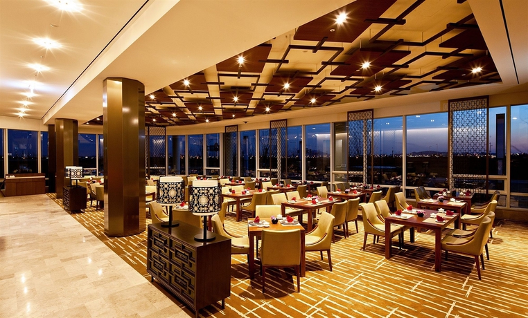 Imagen del bar/restaurante del Hotel Sono Calm Goyang. Foto 3