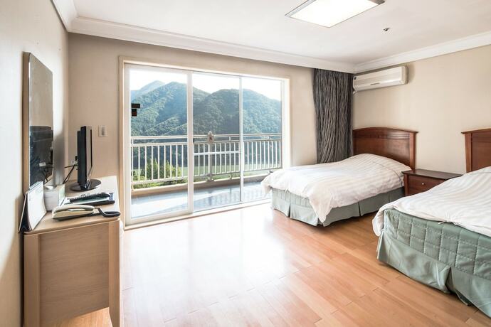 Imagen general del Hotel Sono Moon Danyang (formerly Daemyung Resort Danyang). Foto 11