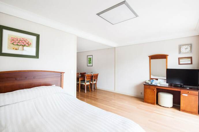 Imagen de la habitación del Hotel Sono Moon Danyang (formerly Daemyung Resort Danyang). Foto 16