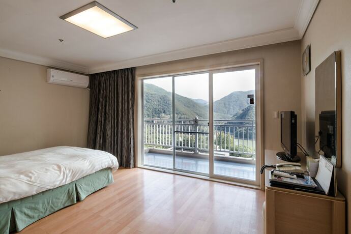 Imagen de la habitación del Hotel Sono Moon Danyang (formerly Daemyung Resort Danyang). Foto 28