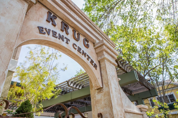 Imagen de los interiores del Hotel Sonoma Valley Inn, Tapestry Collection by Hilton. Foto 8