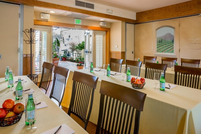 Imagen de los interiores del Hotel Sonoma Valley Inn, Tapestry Collection by Hilton. Foto 13