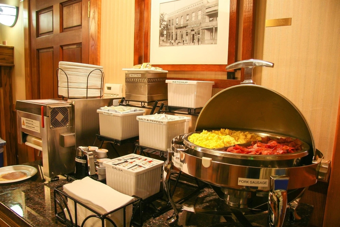 Imagen del bar/restaurante del Hotel Sonoma Valley Inn, Tapestry Collection by Hilton. Foto 4