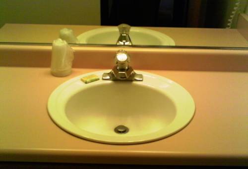 Imagen de la habitación del Hotel Sonora Aladdin Motor Inn. Foto 4