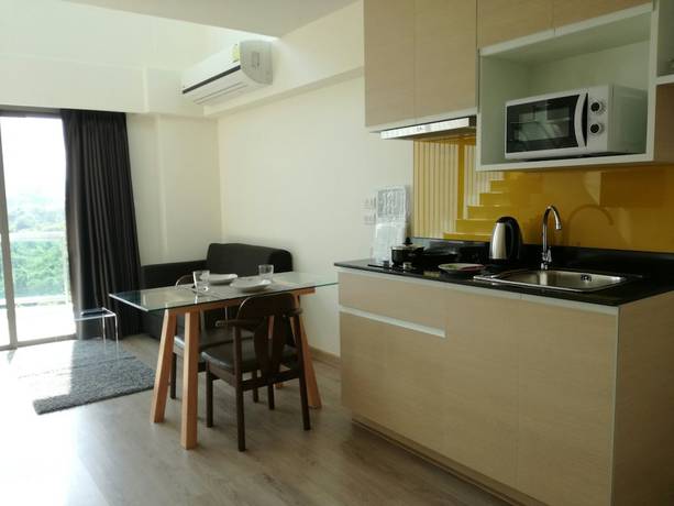 Imagen de la habitación del Hotel Sonrisa Sriracha. Foto 8