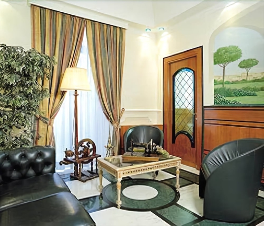 Imagen de los interiores del Hotel Sonya. Foto 19