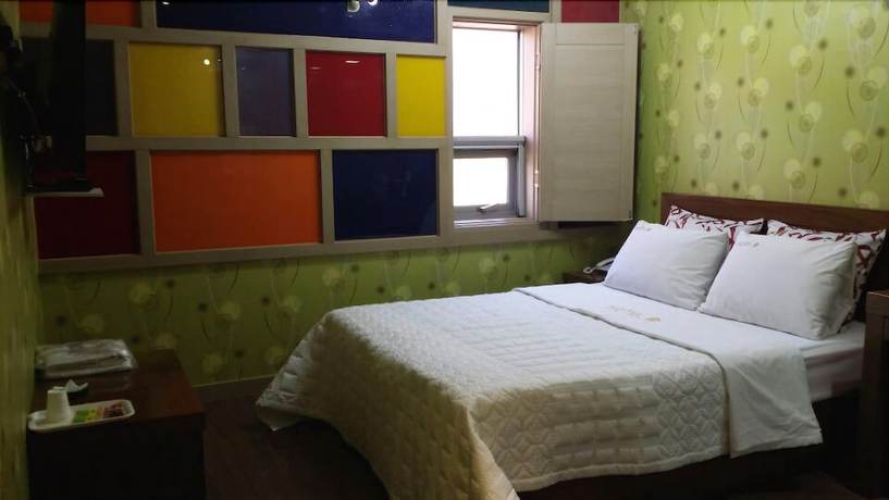 Imagen de la habitación del Hotel Soo. Foto 3