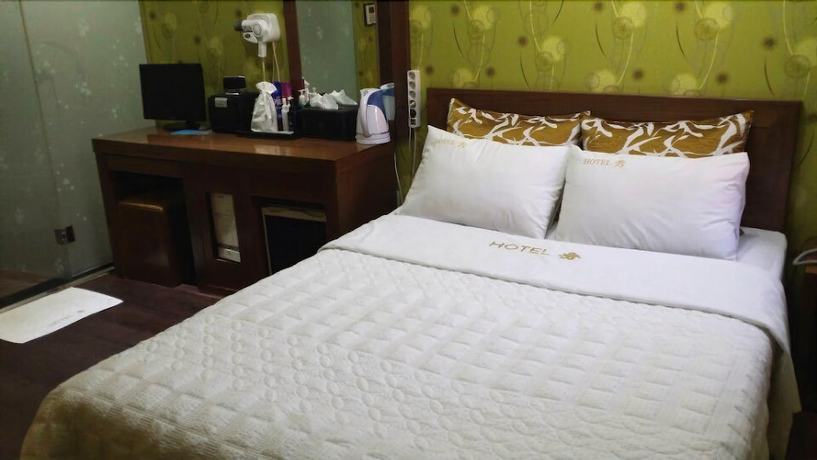 Imagen de la habitación del Hotel Soo. Foto 17