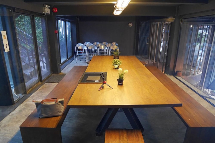 Imagen de los interiores del Hotel Sook Station. Foto 18