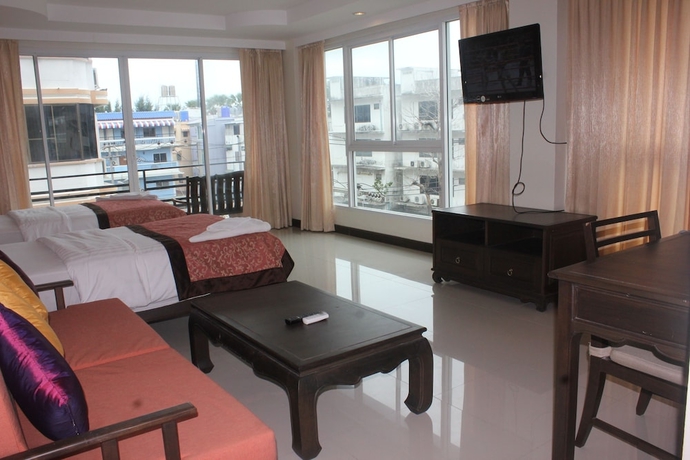 Imagen de la habitación del Hotel Sooksabai Jomtien Beach. Foto 16