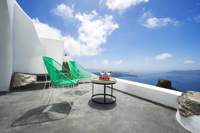 Imagen de los exteriores del Hotel Sophia Luxury Suites. Foto 15