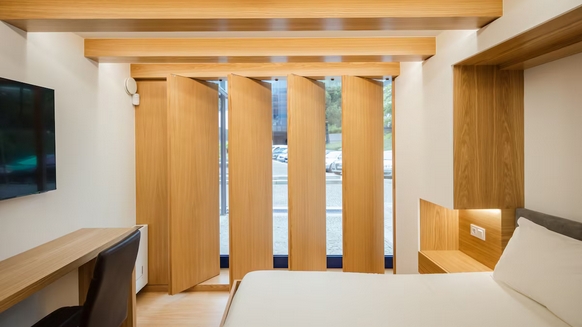 Imagen de la habitación del Hotel Sophia Oporto Urban Suites. Foto 4