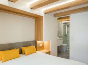 Imagen de la habitación del Hotel Sophia Oporto Urban Suites. Foto 5