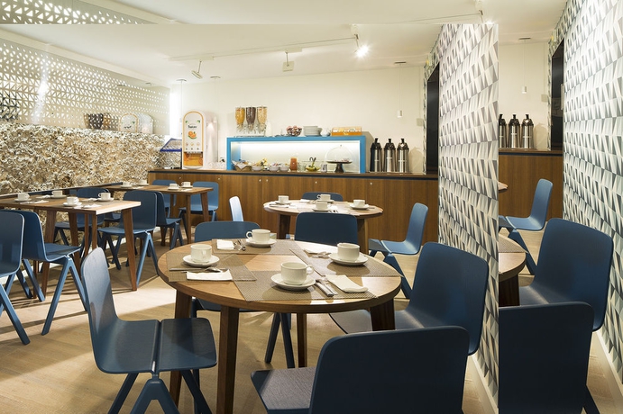 Imagen del bar/restaurante del Hotel Sophie Germain. Foto 3