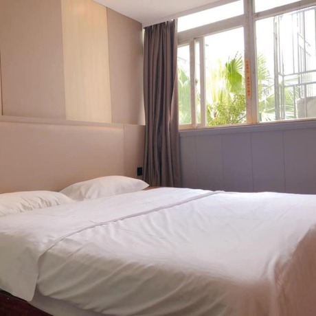 Imagen de la habitación del Hotel Sophie Roland Shenzhen Huaxin. Foto 5