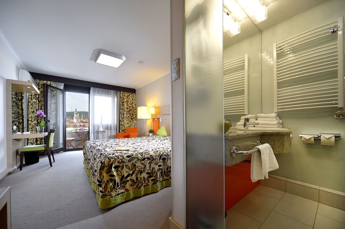 Imagen de la habitación del Hotel Sopron. Foto 18