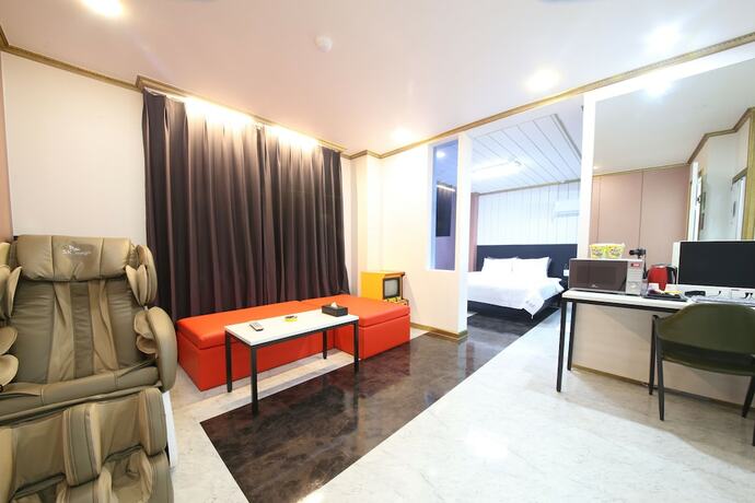 Imagen de la habitación del Hotel Sopung. Foto 12