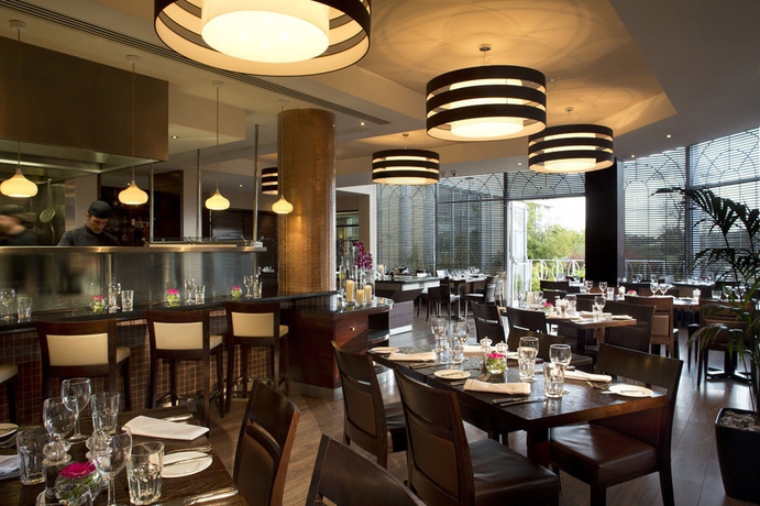 Imagen del bar/restaurante del Hotel Sopwell House. Foto 4