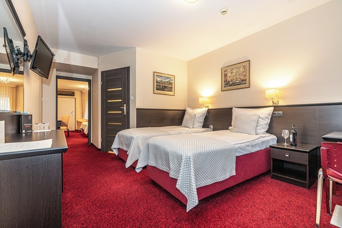 Imagen de la habitación del Hotel Soray. Foto 6