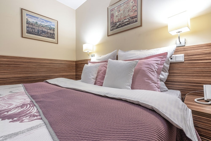 Imagen de la habitación del Hotel Soray. Foto 8
