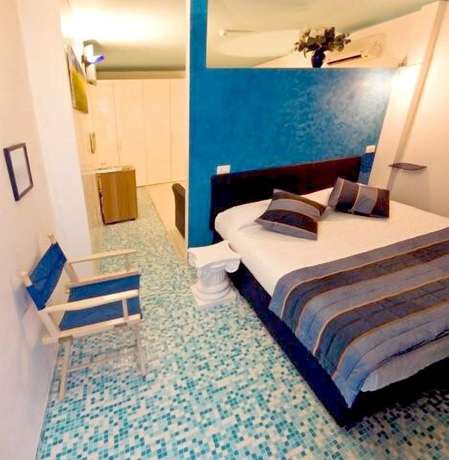 Imagen de la habitación del Hotel Soraya, Lignano Sabbiadoro. Foto 2