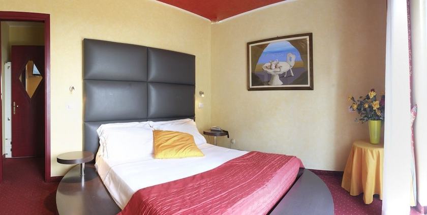 Imagen de la habitación del Hotel Soraya, Lignano Sabbiadoro. Foto 10
