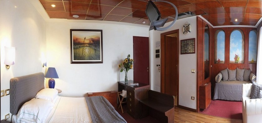 Imagen de la habitación del Hotel Soraya, Lignano Sabbiadoro. Foto 11
