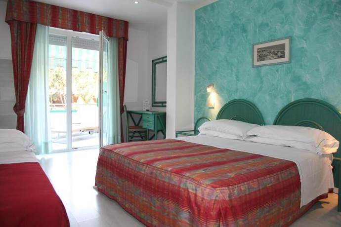 Imagen de la habitación del Hotel Soraya, Lignano Sabbiadoro. Foto 15