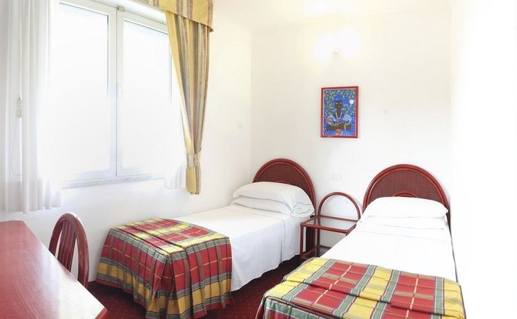 Imagen de la habitación del Hotel Soraya, Lignano Sabbiadoro. Foto 17