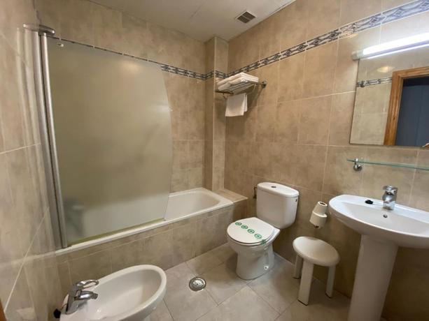 Imagen de la habitación del Hotel Soraya, Suances. Foto 8