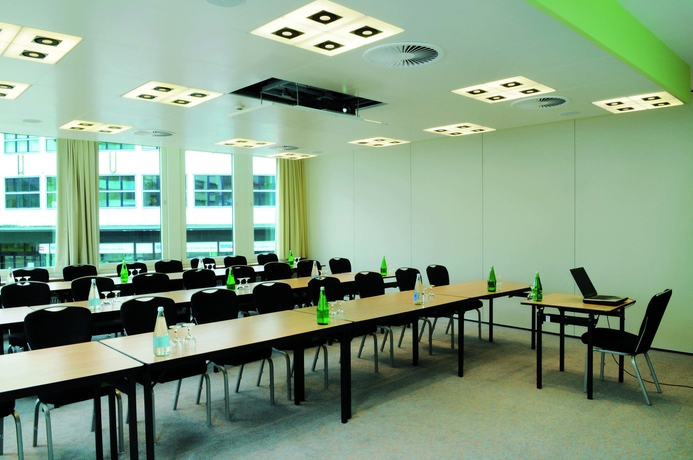 Imagen de los interiores del Hotel Sorell Ador. Foto 7