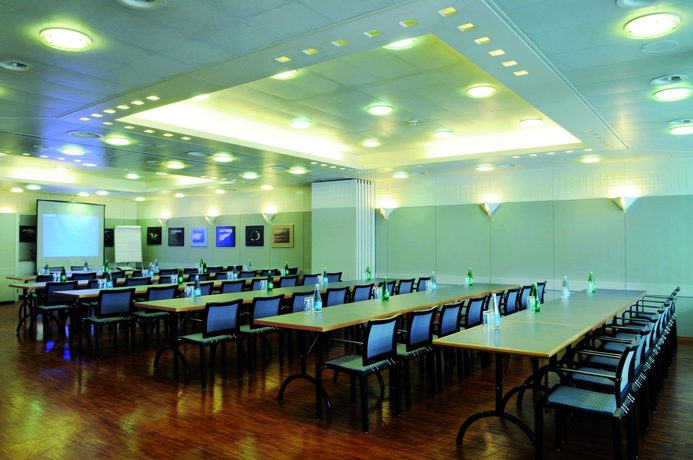 Imagen de los interiores del Hotel Sorell Ador. Foto 10