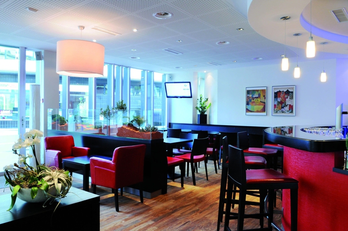 Imagen de los interiores del Hotel Sorell Ador. Foto 13