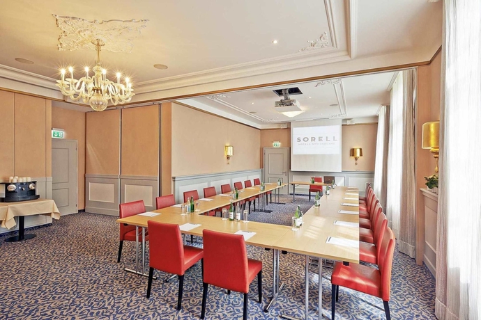 Imagen de los interiores del Hotel Sorell Tamina. Foto 16