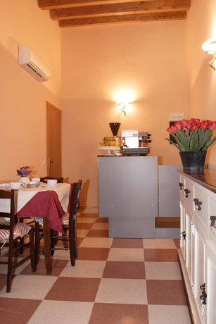 Imagen del bar/restaurante del Hotel Sorella Luna Siracusa. Foto 2