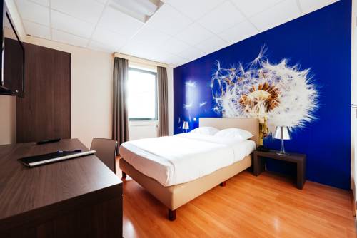 Imagen de la habitación del Hotel Soret. Foto 10