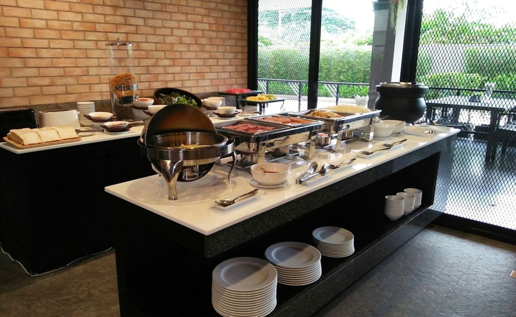 Imagen del bar/restaurante del Hotel Sorin Boutique. Foto 4