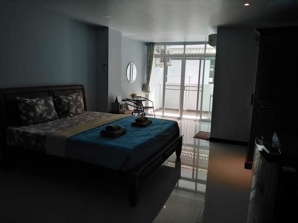 Imagen de la habitación del Hotel Sorot House. Foto 7