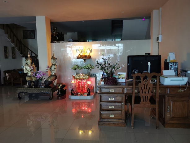 Imagen de los interiores del Hotel Sorot House. Foto 15