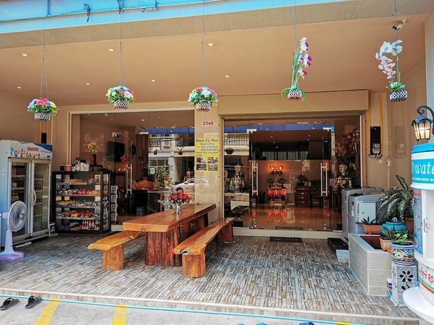 Imagen de los interiores del Hotel Sorot House. Foto 17