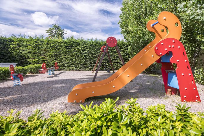 Imagen de los exteriores del Hotel Sorrabona. Foto 11