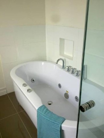Imagen de la habitación del Hotel Sorrento Beach Cottages 2. Foto 3