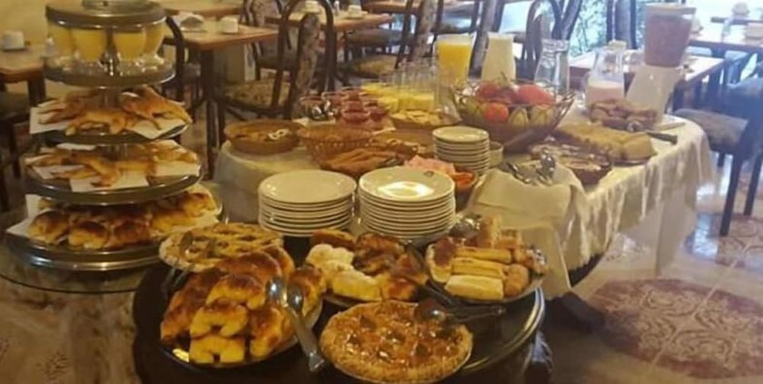 Imagen del bar/restaurante del Hotel Sorrento, SANTA TERESITA. Foto 3